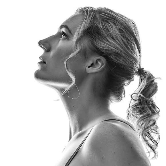 ✨ Meet your posher - Carrie Mae ✨ - Picture 1 of 5